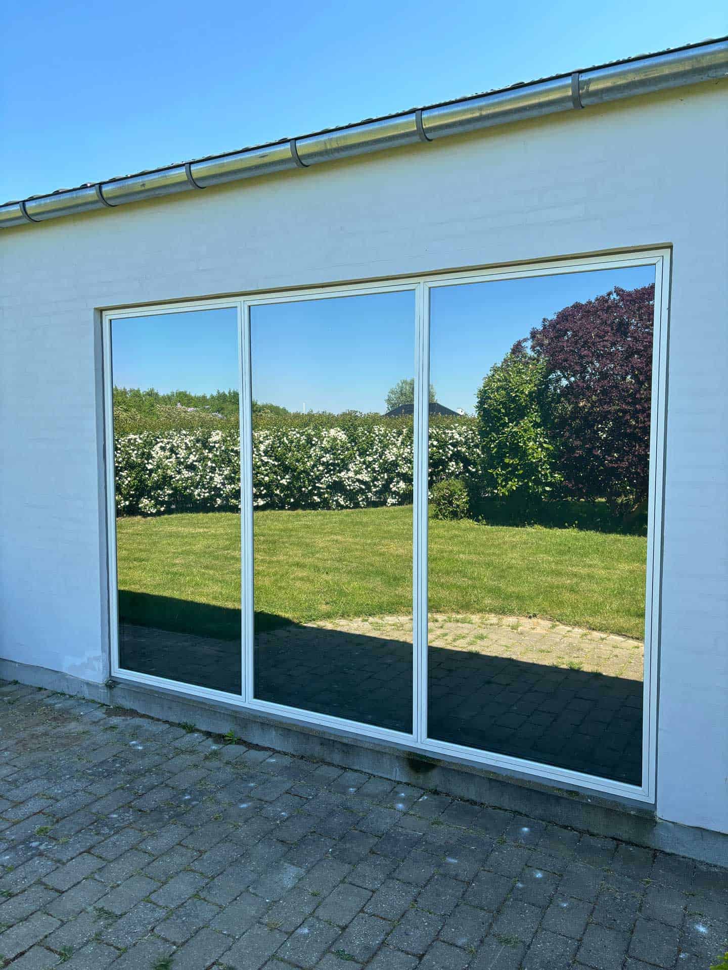 Alt du skal vide om solfilm: Fra privat bolig til store erhvervsløsninger