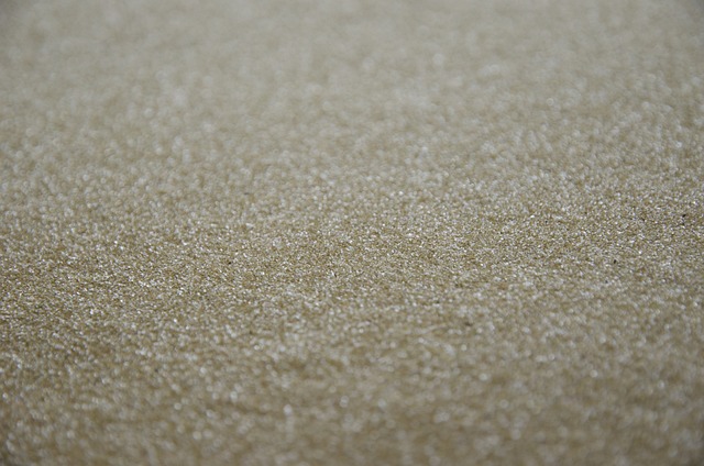 Fra træ til marmor: Sandpapirets alsidige anvendelse i forskellige materialer